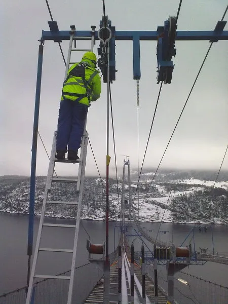Montáž mosta Hardanger